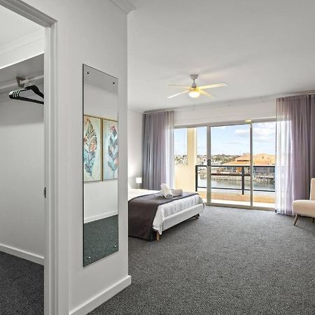 Waterfront Townhouse - Picturesque Marina Views Port Lincoln Exterior foto